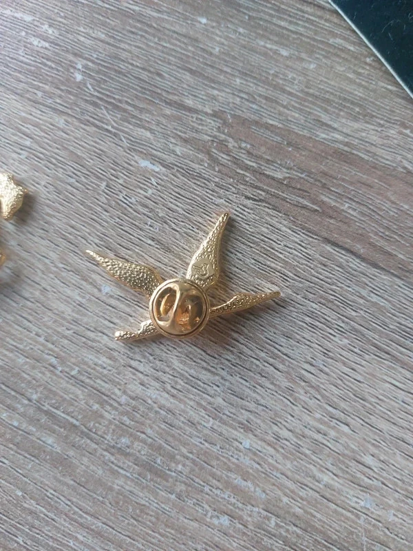 Coffret de 3 pin's Swarovski doré à l'or numéro n°9/92. – photo 7